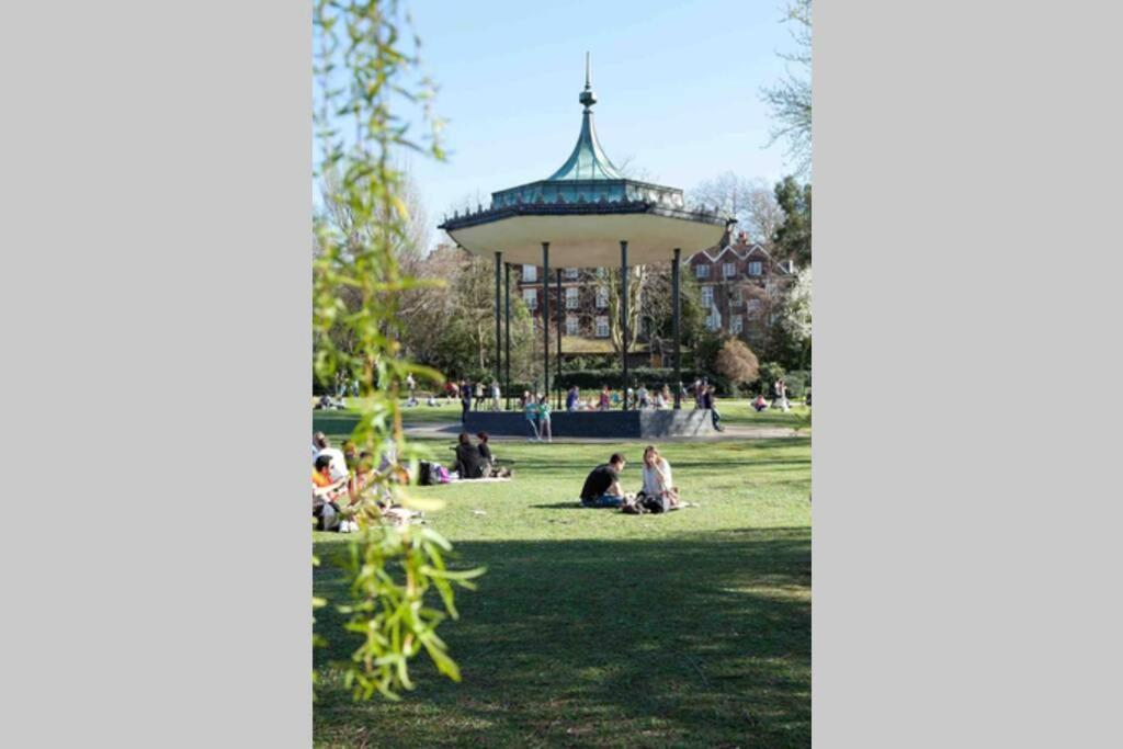 Marylebone Mayfair Hyde & Regents Park W1 Londres Extérieur photo